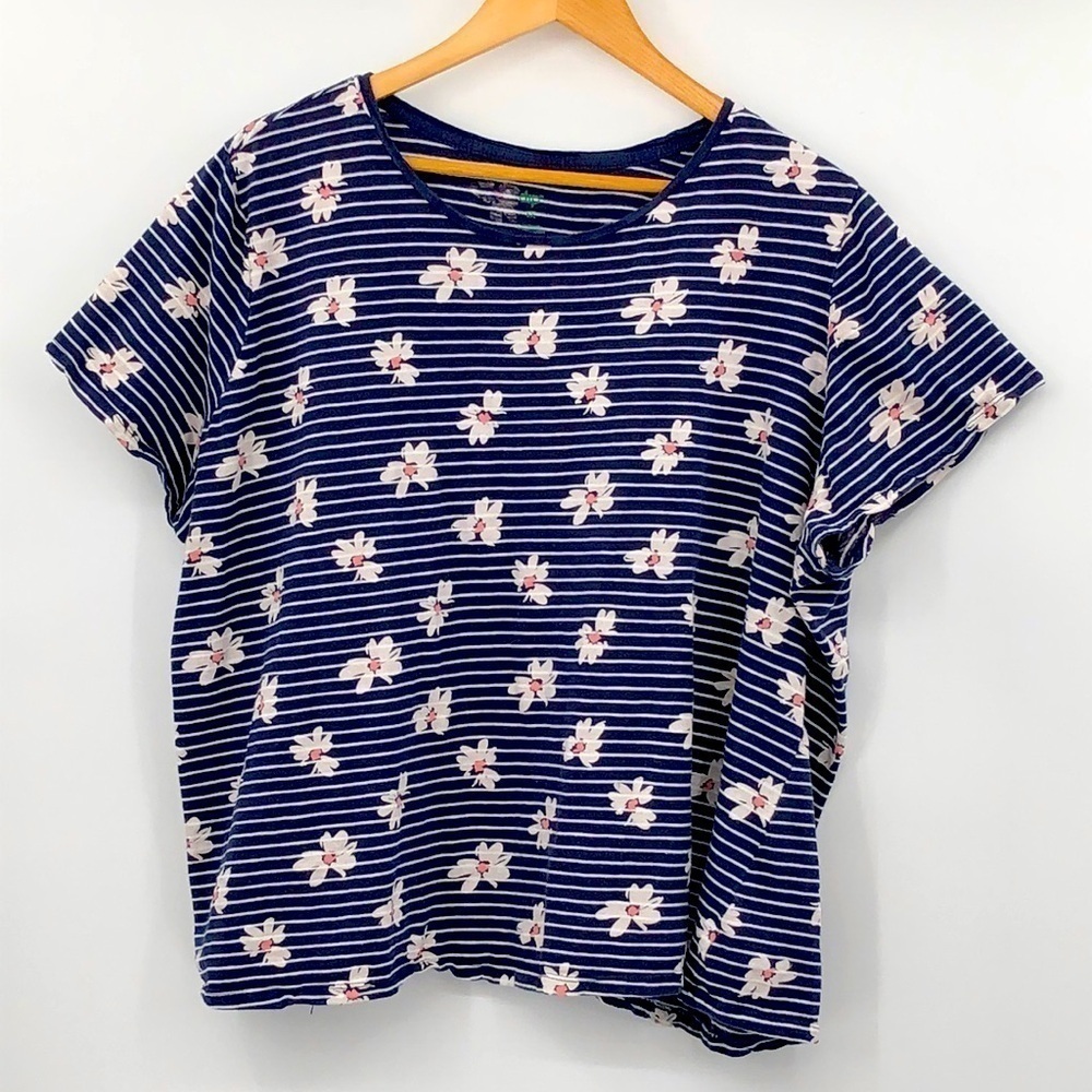 Dip T-shirt Size 3X Horizontal Stripes and Floral Print All Over Pink Hearts